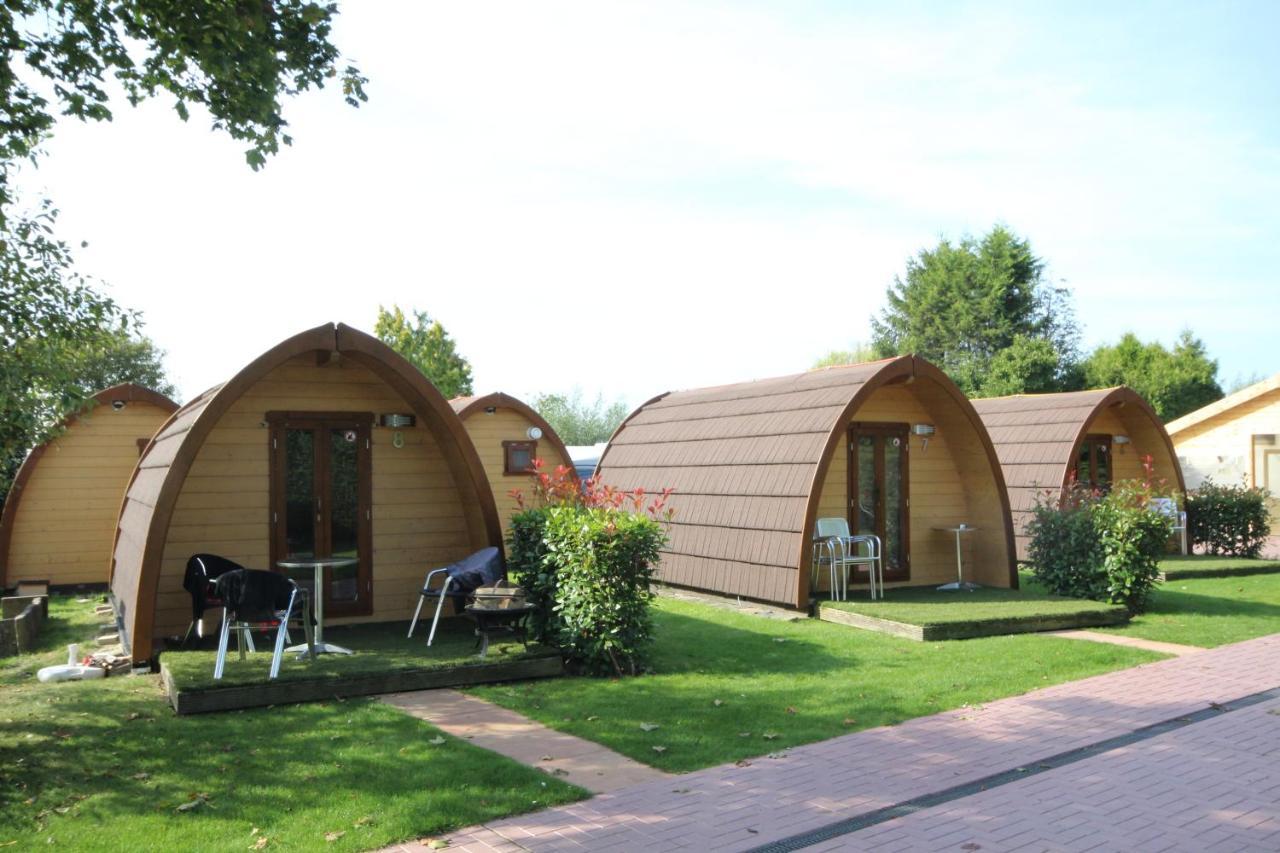 Camping De Grienduil Nieuwland (Vijfheerenlanden) Exterior foto
